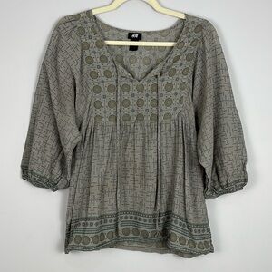 H&M Geometric Babydoll Tunic Top V-Neck Tassel Tie Long Sleeve US 8